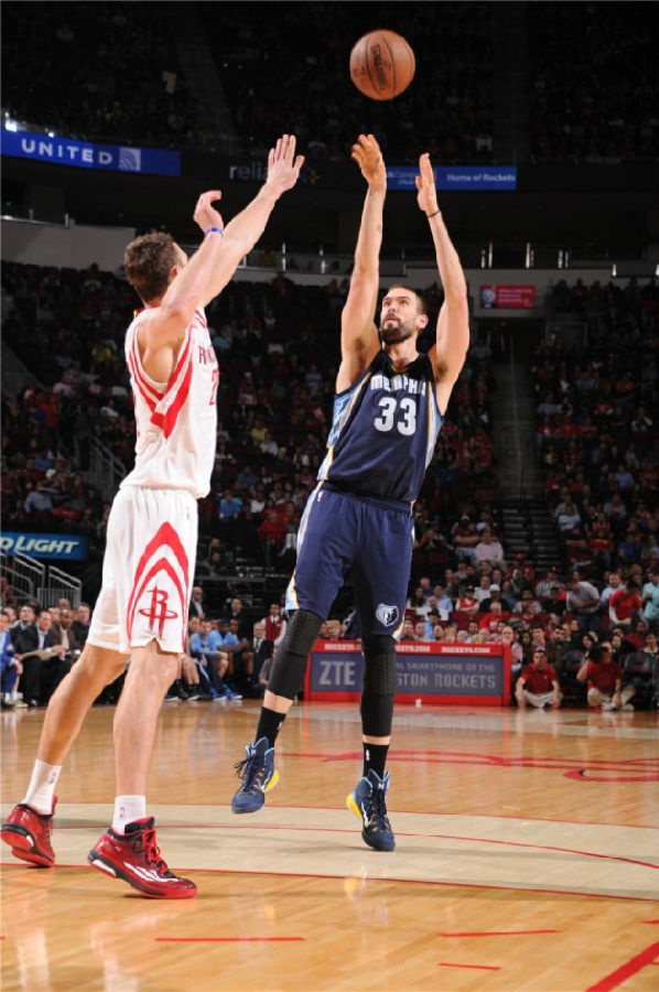 但当球队在 但当球队在