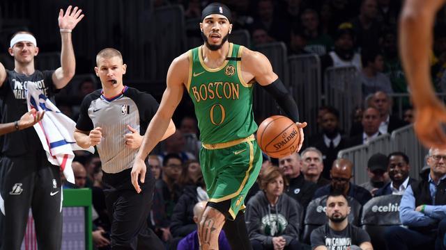 也成就了他 也成就了他