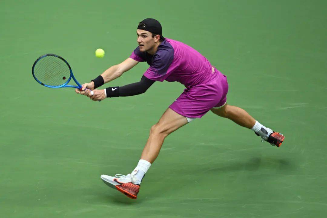 凯恩毅然决 凯恩毅然决